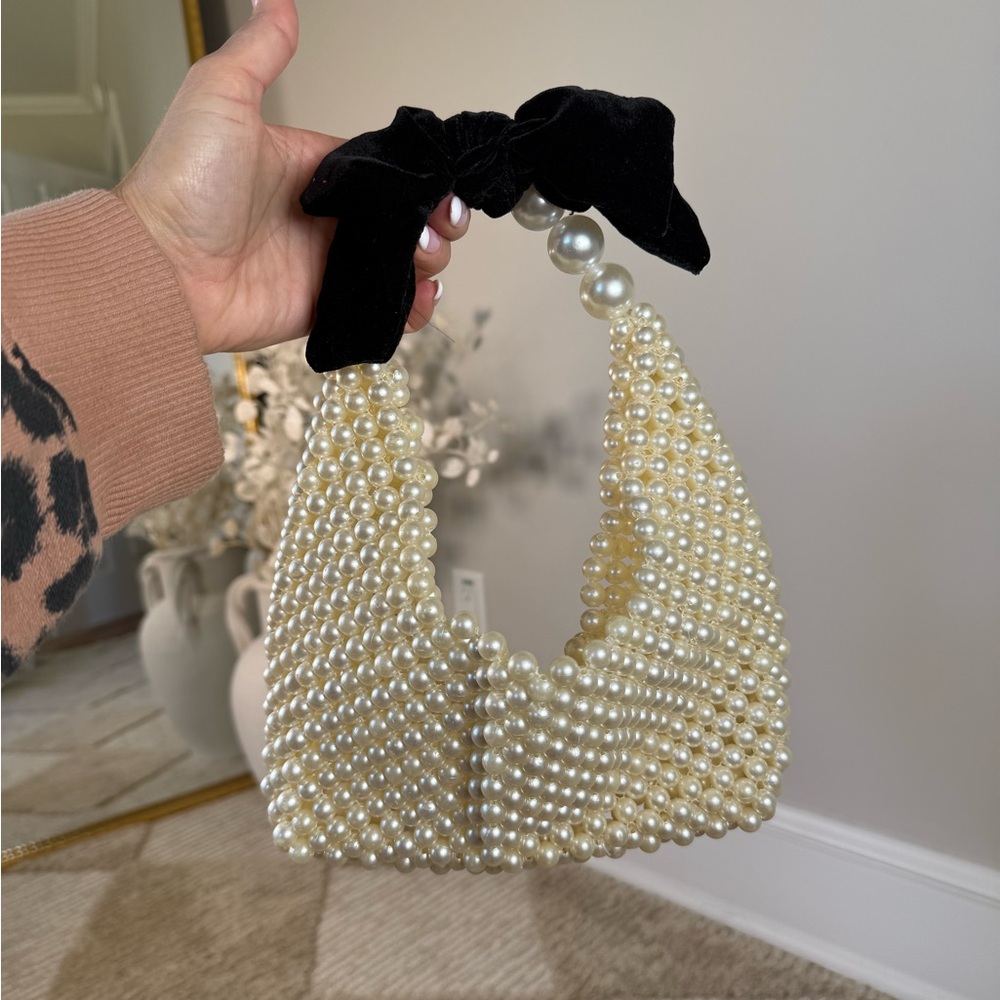 Small Pearl Handbag